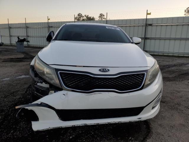 KNAGM4A71F5608186 - 2015 KIA OPTIMA LX WHITE photo 5