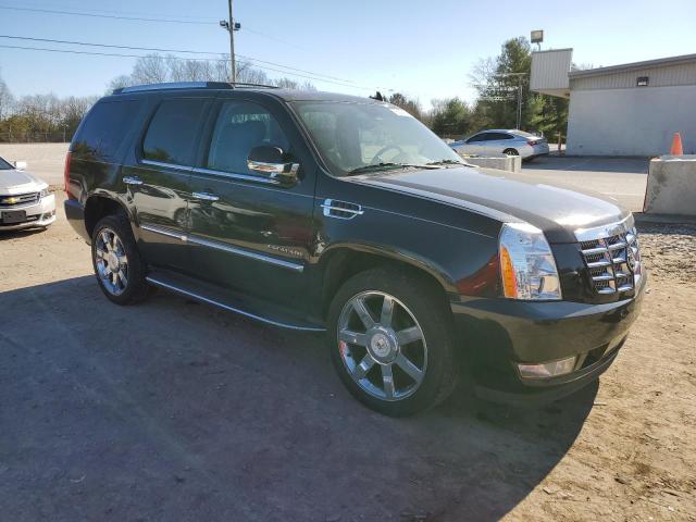 1GYS4BEF2BR326364 - 2011 CADILLAC ESCALADE LUXURY BLACK photo 4