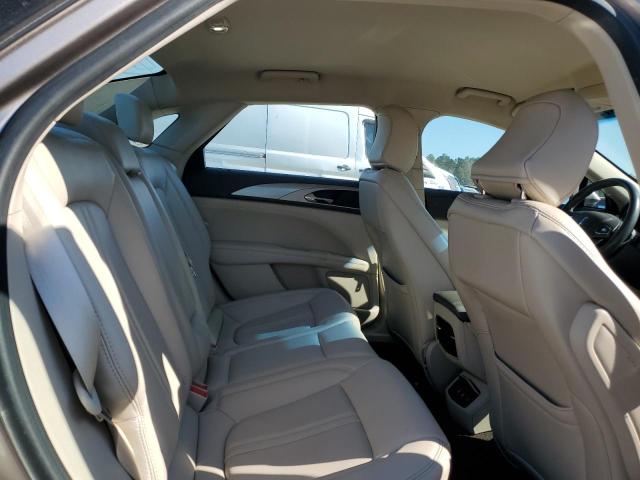 3LN6L5A95LR605823 - 2020 LINCOLN MKZ SILVER photo 10