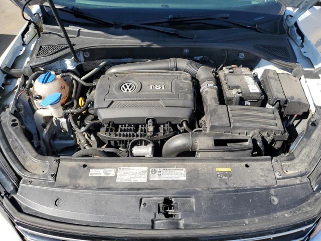 1VWDT7A33HC074773 - 2017 VOLKSWAGEN PASSAT R-LINE أبيض صورة 11