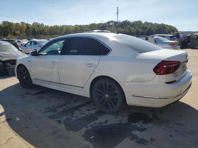 1VWDT7A33HC074773 - 2017 VOLKSWAGEN PASSAT R-LINE أبيض صورة 2