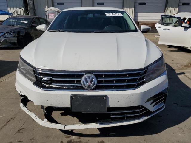 1VWDT7A33HC074773 - 2017 VOLKSWAGEN PASSAT R-LINE أبيض صورة 5