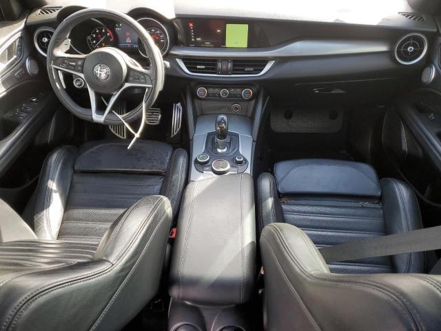 ZASFAKNN9J7B86127 - 2018 ALFA ROMEO STELVIO TI SPORT RED photo 8