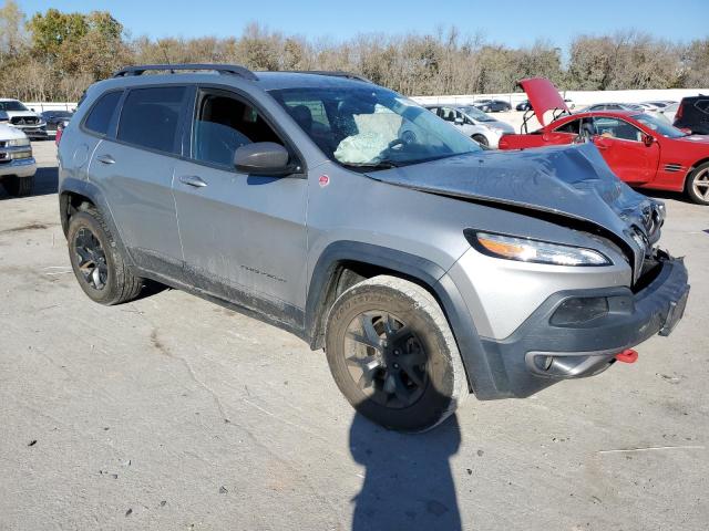 1C4PJMBS6FW776849 - 2015 JEEP CHEROKEE TRAILHAWK SILVER photo 4