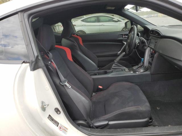 JF1ZNAA19F8709239 - 2015 TOYOTA SCION FR-S თეთრი ფოტო 10