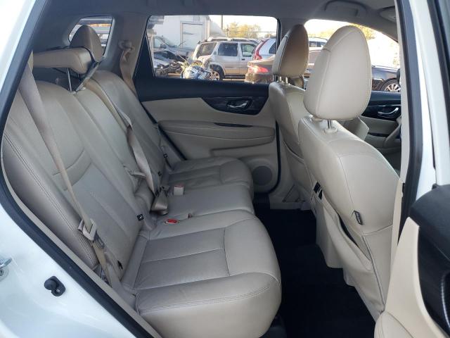 JN8AT2MV4HW254563 - 2017 NISSAN ROGUE S WHITE photo 11