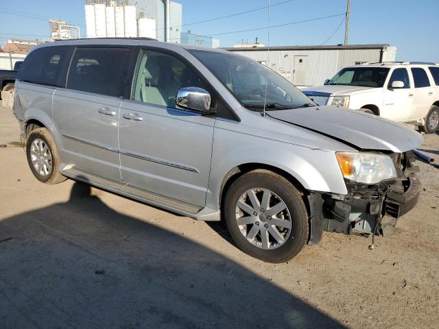 2A4RR8DG5BR704393 - 2011 CHRYSLER TOWN & COU TOURING L SILVER photo 4