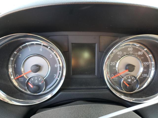 2A4RR8DG5BR704393 - 2011 CHRYSLER TOWN & COU TOURING L SILVER photo 9