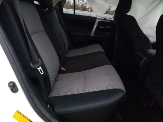 JTEBU5JR9J5529308 - 2018 TOYOTA 4RUNNER SR5/SR5 PREMIUM თეთრი ფოტო 11