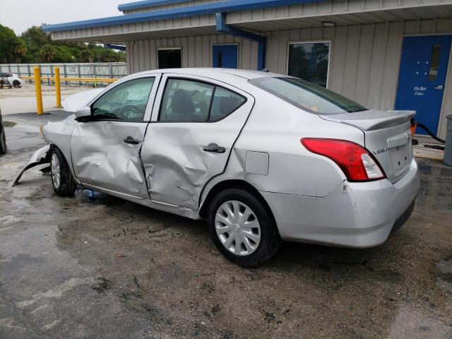 3N1CN7AP4KL861077 - 2019 NISSAN VERSA S SILVER photo 2