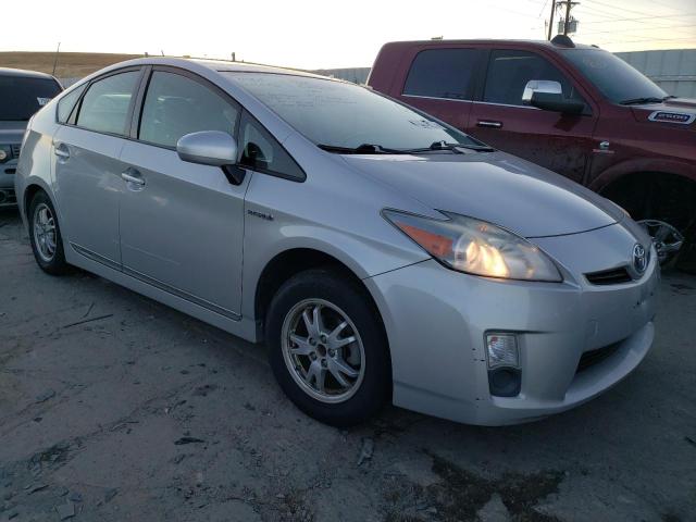 JTDKN3DU4B0315444 - 2011 TOYOTA PRIUS SILVER photo 4