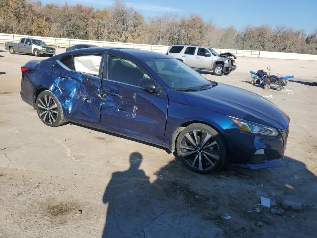 1N4BL4CV3MN338716 - 2021 NISSAN ALTIMA SR BLUE photo 4