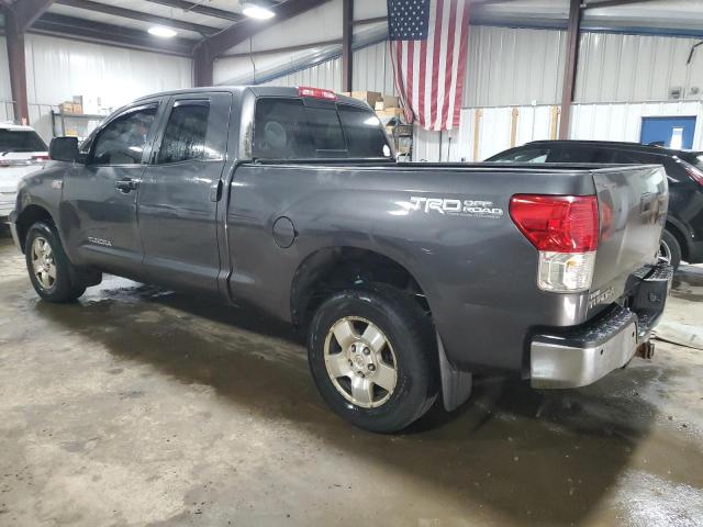 5TFUY5F1XBX190567 - 2011 TOYOTA TUNDRA DOUBLE CAB SR5 GRAY photo 2