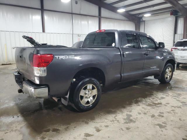 5TFUY5F1XBX190567 - 2011 TOYOTA TUNDRA DOUBLE CAB SR5 GRAY photo 3
