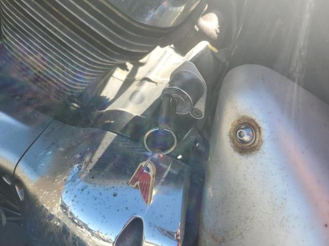 JS1VY52A662103318 - 2006 SUZUKI C90 SILVER photo 8