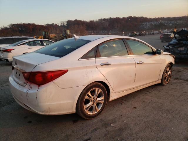 5NPEC4AC9BH255829 - 2011 HYUNDAI SONATA SE WHITE photo 3