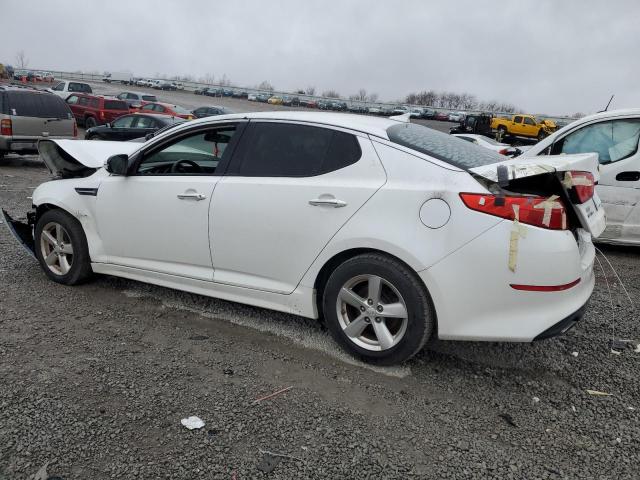 KNAGM4A76F5648084 - 2015 KIA OPTIMA LX WHITE photo 2