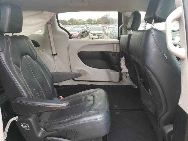 2C4RC1BG1KR597408 - 2019 CHRYSLER PACIFICA TOURING L GRAY photo 10