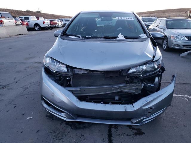 3HGGK5H44KM736745 - 2019 HONDA FIT LX SILVER photo 5