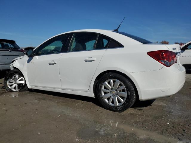 1G1PC5SH9B7138466 - 2011 CHEVROLET CRUZE LS WHITE photo 2