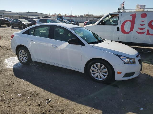 1G1PC5SH9B7138466 - 2011 CHEVROLET CRUZE LS WHITE photo 4