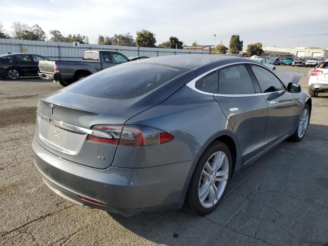 5YJSA1H17EFP44275 - 2014 TESLA MODEL S GRAY photo 3