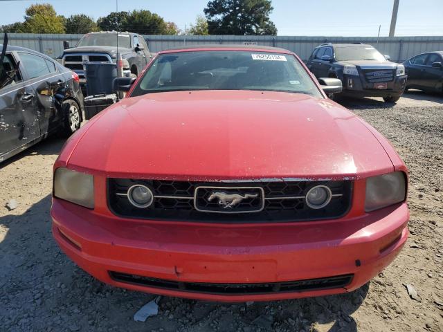 1ZVFT84N865261004 - 2006 FORD MUSTANG RED photo 5