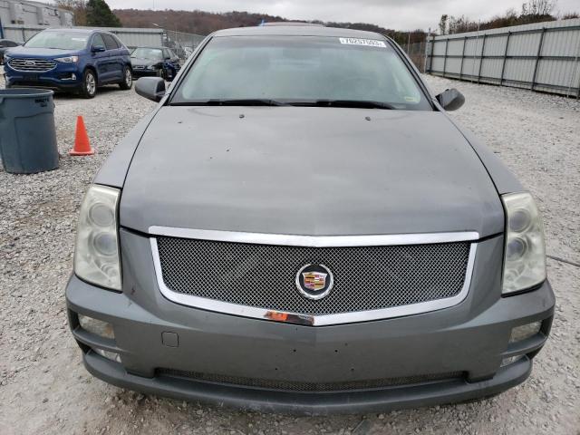 1G6DC67A450221749 - 2005 CADILLAC STS GRAY photo 5