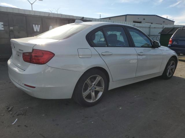 WBA3B5C53EP541695 - 2014 BMW 328 XI SULEV WHITE photo 3