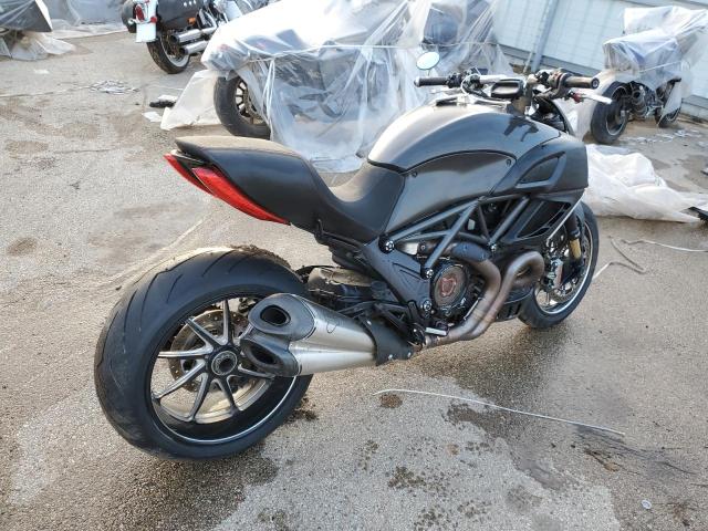 ZDM13BLW2BB002836 - 2011 DUCATI DIAVEL BLACK photo 4