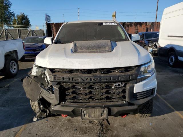 1GCGTEEN1N1202788 - 2022 CHEVROLET COLORADO ZR2 WHITE photo 5