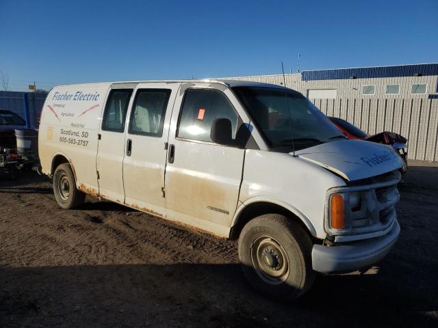 1GCHG39R321154362 - 2002 CHEVROLET EXPRESS G3 WHITE photo 4