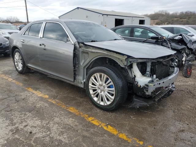 2C3CK6CT0BH559972 - 2011 CHRYSLER 300C GRAY photo 4