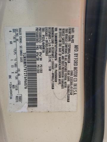 1LNHM97V72Y696076 - 2002 LINCOLN CONTINENTA CREAM photo 12