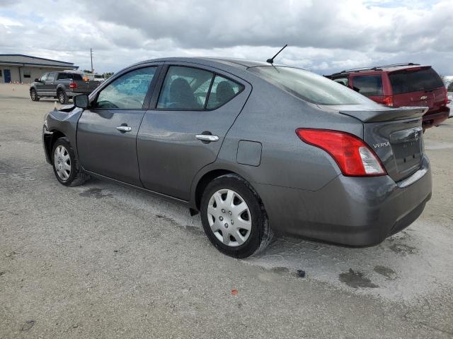 3N1CN7AP0GL887327 - 2016 NISSAN VERSA S GRAY photo 2