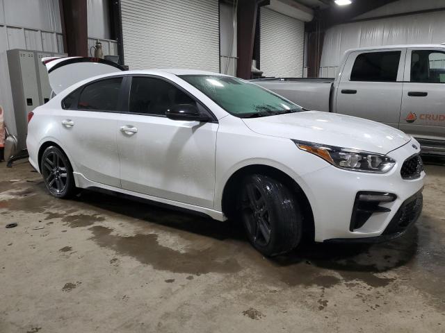 3KPF34AD0ME417156 - 2021 KIA FORTE GT LINE WHITE photo 4