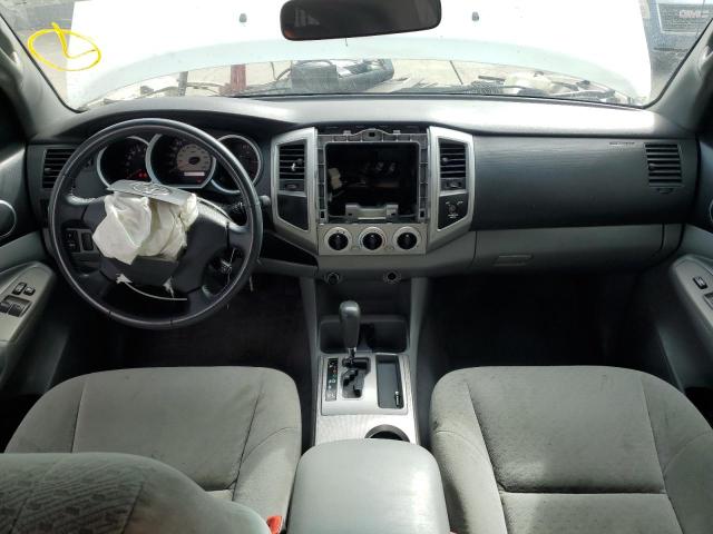 5TETU62N77Z414884 - 2007 TOYOTA TACOMA PRERUNNER ACCESS CAB WHITE photo 8