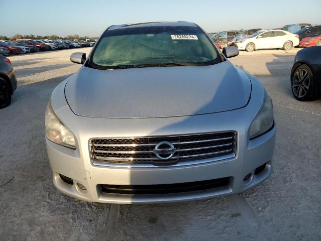 1N4AA5AP2AC839471 - 2010 NISSAN MAXIMA S SILVER photo 5