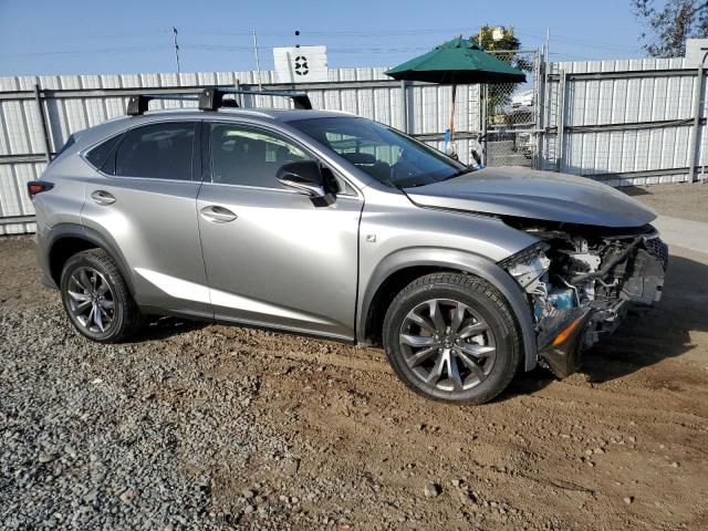 JTJYARBZ0K2138318 - 2019 LEXUS NX 300 BASE Gümüş foto 4