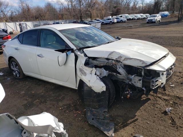 1N4BL4BV8KC216492 - 2019 NISSAN ALTIMA S WHITE photo 4