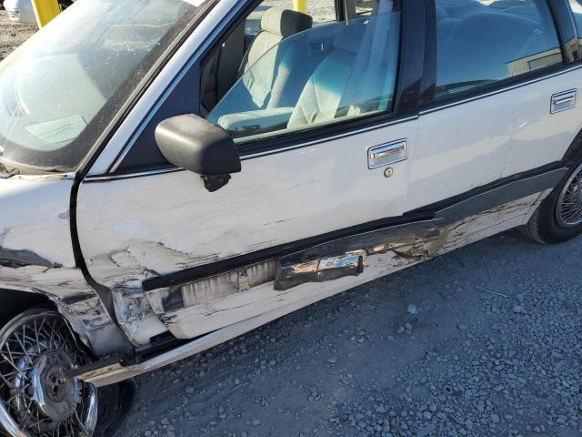 2G4WD54L2N1487323 - 1992 BUICK REGAL LIMITED WHITE photo 7