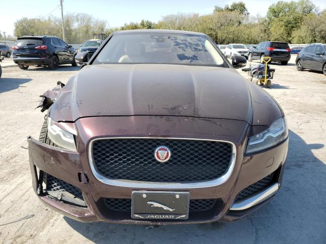 SAJBE4BN4HCY44127 - 2017 JAGUAR XF PRESTIGE PURPLE photo 5