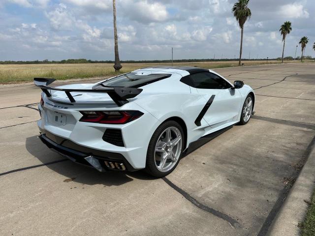 1G1YB2D41N5104781 - 2022 CHEVROLET CORVETTE STINGRAY 2LT WHITE photo 4