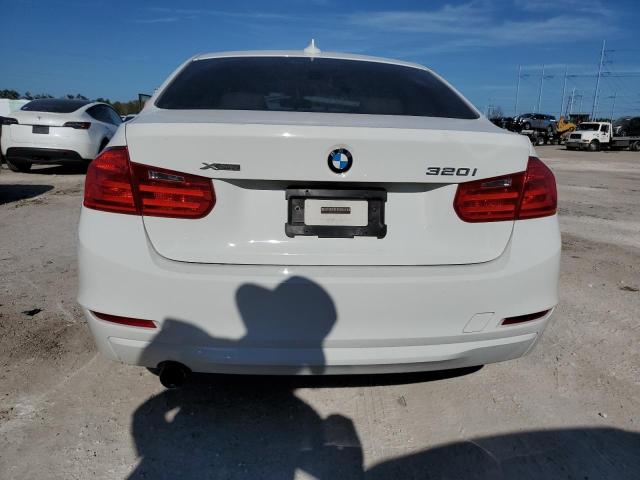 WBA3C3G5XENR25853 - 2014 BMW 320 I XDRIVE WHITE photo 6