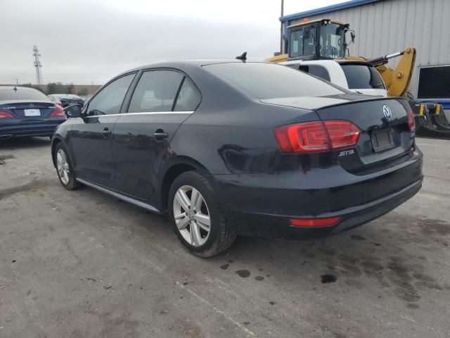 3VW637AJ7EM274993 - 2014 VOLKSWAGEN JETTA HYBRID BLACK photo 2