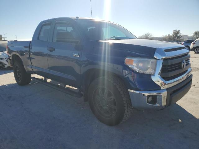5TFUW5F16FX448367 - 2015 TOYOTA TUNDRA DOUBLE CAB SR/SR5 BLUE photo 4