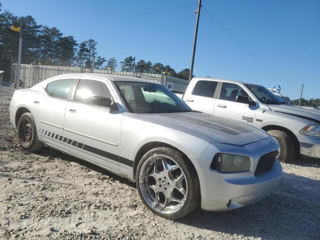 2B3KA43R18H166947 - 2008 DODGE CHARGER SILVER photo 4