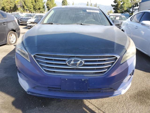 5NPE24AF5FH181960 - 2015 HYUNDAI SONATA SE BLUE photo 5