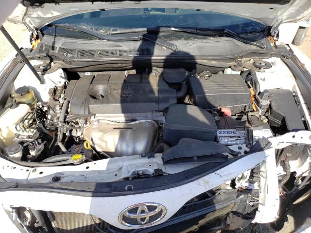 4T1BF3EK0BU722952 - 2011 TOYOTA CAMRY BASE WHITE photo 11