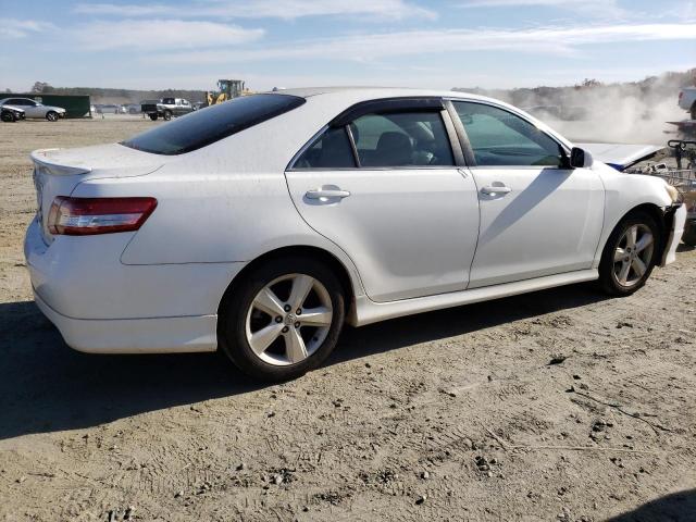 4T1BF3EK0BU722952 - 2011 TOYOTA CAMRY BASE WHITE photo 3